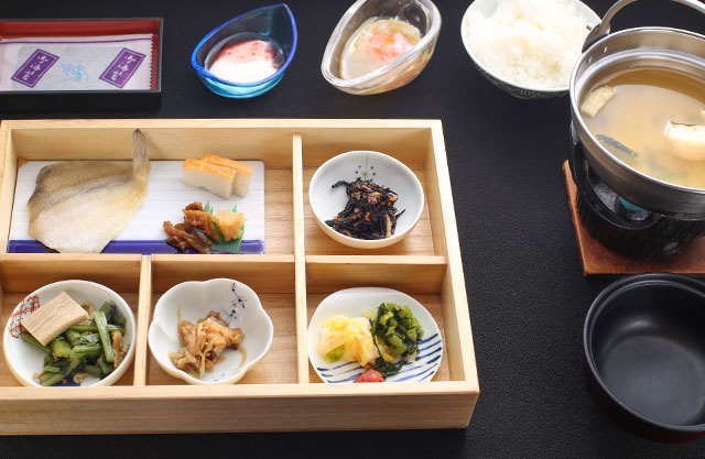 朝食会場