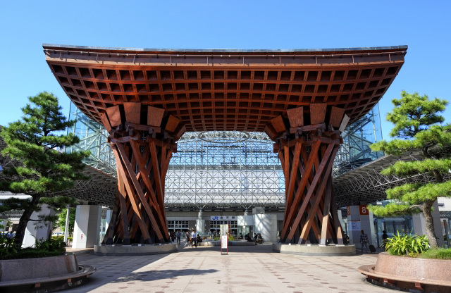 金沢駅